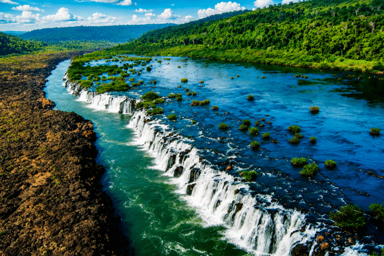 Salto Yucumã e Terras Encantadas