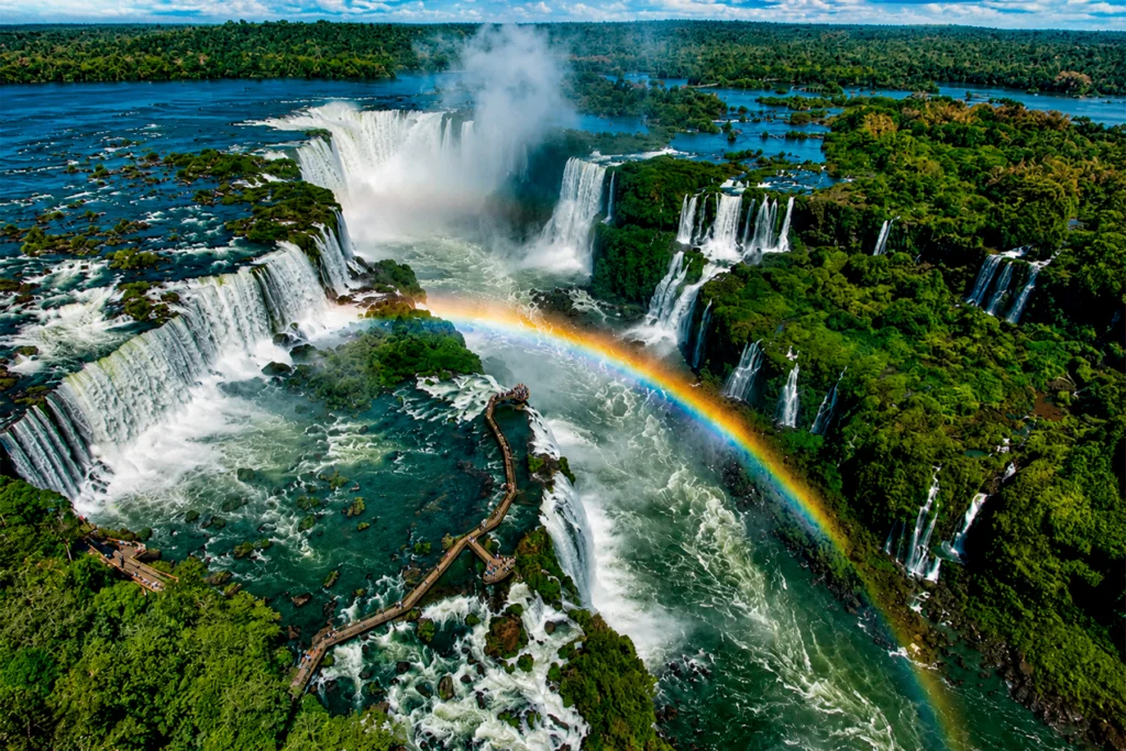 Foz do Iguaçu + Compras no Paraguai