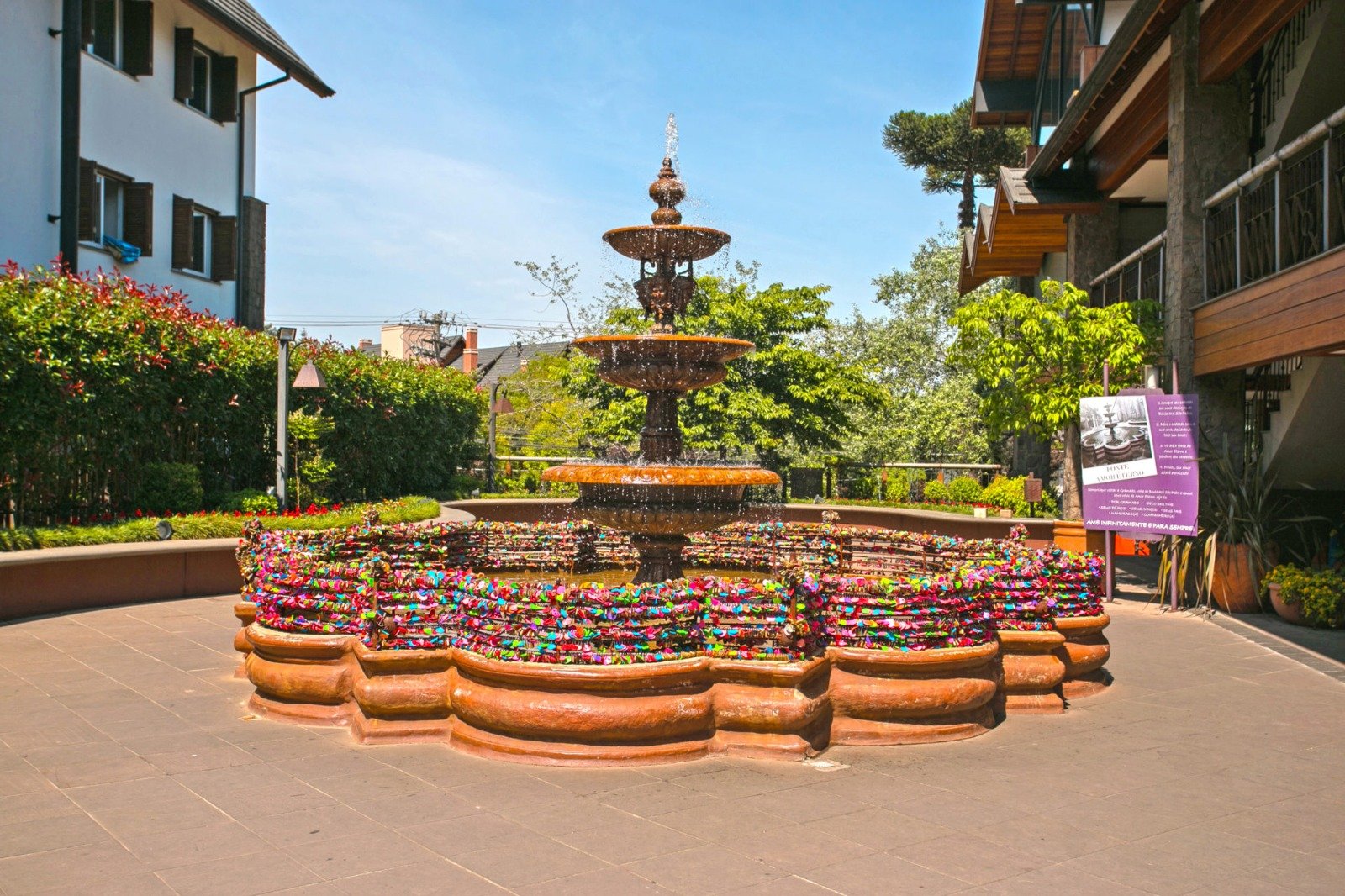 Gramado: Encantos e Tradições