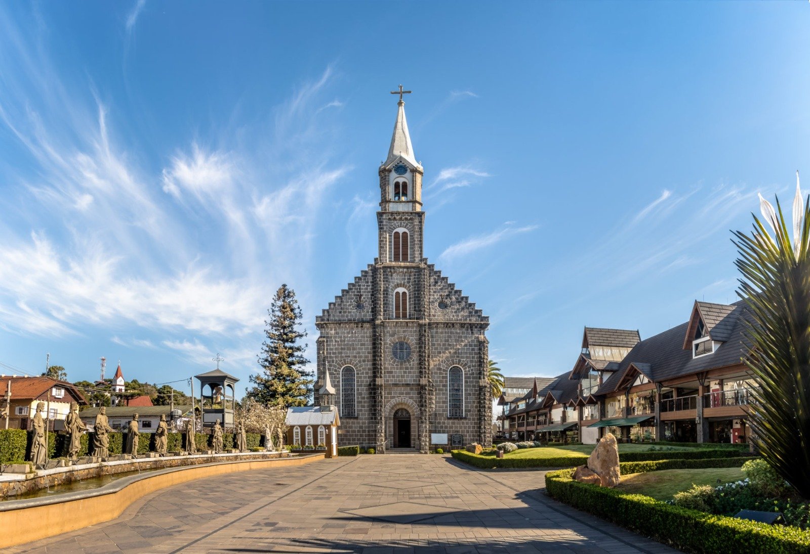 Gramado: Encantos e Tradições